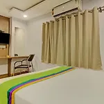 Hotel Royal Crowne Near Kolkata Airport